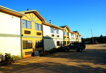 Van Buren Inn allows 18 year olds to book a room