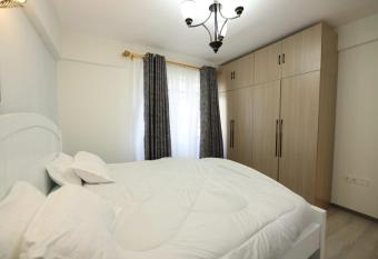 Sandalwood Residence has Balcony rooms