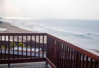 La Vista Villas has Balcony rooms