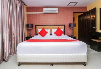 Lucky Inn Suites has Balcony rooms