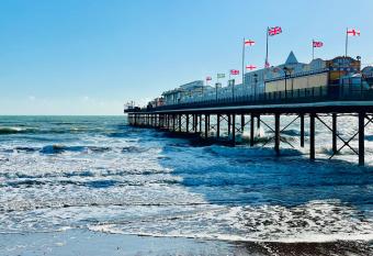 Seaside Homestay - Ensuite twin room with Kitchenette has Balcony rooms