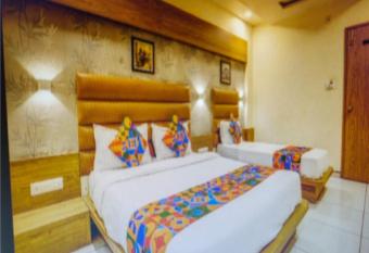 Hotel City Pulse has Balcony rooms