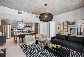 Pretty Rola 201 Luxury 1B1B w King Bed at Downtown Fort Lauderdale has Balcony rooms