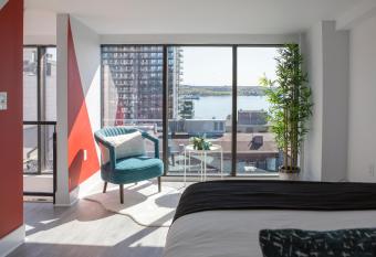 Cameo Hotel and Suites allows 18 year olds to book a room