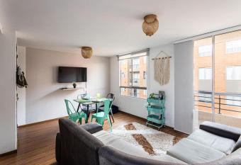 Hermoso apartamento en Tocancip   has Balcony rooms