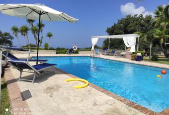 Chalet vista Capri has Balcony rooms