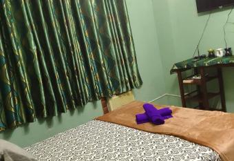 Affordable Staycation in Valley Mansions near Sitio Elena Events Place allows 18 year olds to book a room