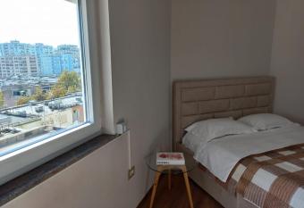 Penthouse Rooms & Aparts has Balcony rooms