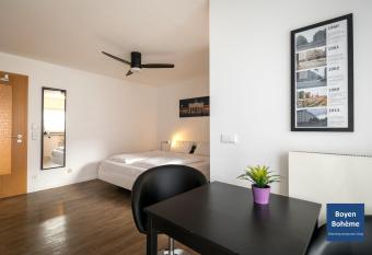 Boyen Boheme Apartments has Balcony rooms