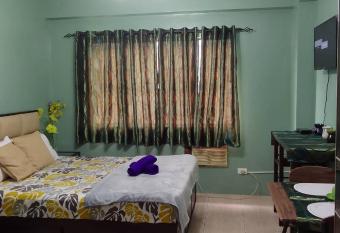 Budget Friendly Staycation in Valley Golf allows 18 year olds to book a room