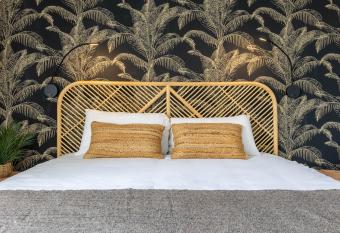 LIK APPARTS MABILAY has Balcony rooms