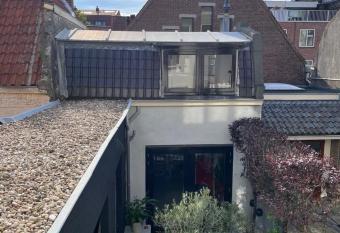 Achterhuis Slapen en Eten has Balcony rooms
