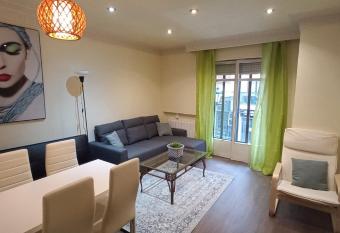 Monterrey del Prior. has Balcony rooms