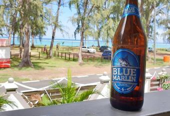 Sparkle View has Balcony rooms