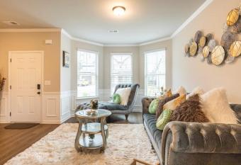 Jonesboro Hotel Style Pvt Room Shared Space has Balcony rooms