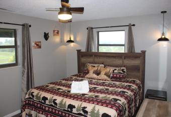 SmokyInn has Balcony rooms