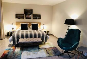 Zewwelatreppler - La Grange aux Petits Oignons - Chambre Rainette has Balcony rooms