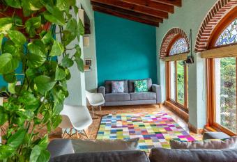 Colibr   Turquesa has Balcony rooms