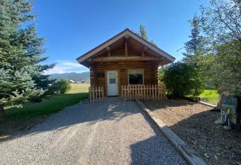 Rendezvous at Hover Camp has Balcony rooms