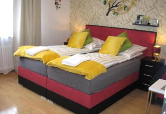 Diamond house deluxe 5 Koblenz has Balcony rooms