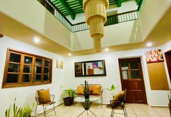 Casa Colonial Gonz  lez has Balcony rooms