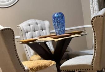 Manuel Y Sonia-La casa de los Angeles has Balcony rooms