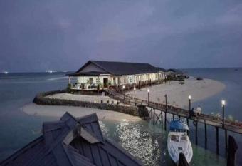 Santiri Island Resort has Balcony rooms