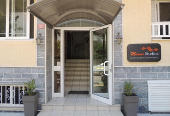 Miami Studios has Balcony rooms