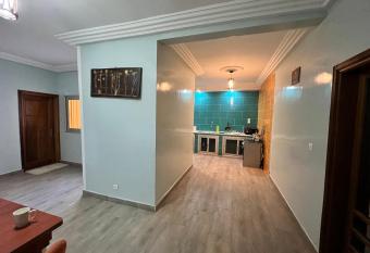 Chez Abdoulaye has Balcony rooms