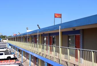 Regal Inn allows 18 year olds to book a room