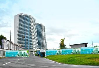 Ocean Vibe Studio Unit at Azure North Pampanga has Balcony rooms