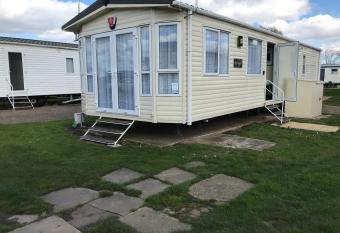 Luxury 8 and 6 berth caravans has Balcony rooms