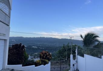 Skyline Suites, Queen, Ocean views condo has Balcony rooms