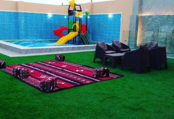                       has Smoking/Balcony rooms