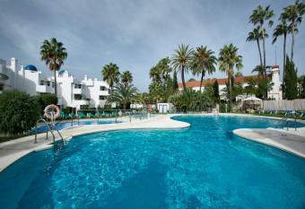 Aparthotel Ona Campanario has Balcony rooms