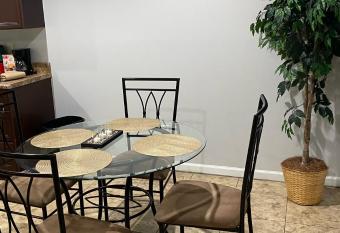 Cute And Cozy 1 King Bed Unit has Balcony rooms