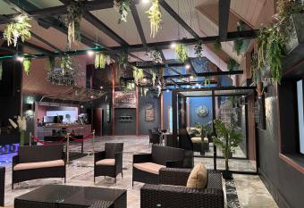 Rosewood Garden has Balcony rooms