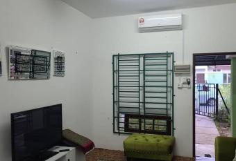 Sobey Laris Homestay JANNAH allows 18 year olds to book a room