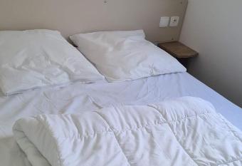 Mobil home Amira 3 Trigano allows 18 year olds to book a room