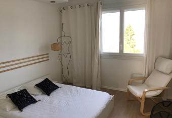 Appartement de charme has Balcony rooms