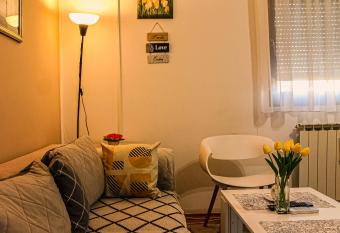 Apartman Lada allows 18 year olds to book a room