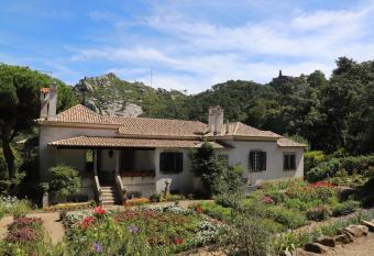 Chalet Chap  u de Sol - Sintra has Balcony rooms