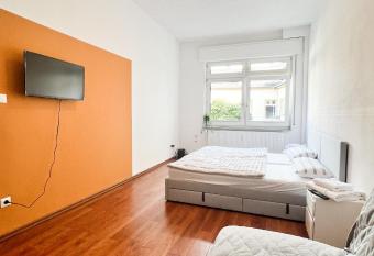 Bezaubernde Wohnung in zentraler Lage allows 18 year olds to book a room