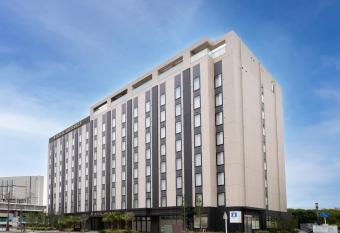 Hotel Shuranza MAKUHARI BAY allows 18 year olds to book a room