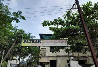 Hotel Satkar Lodging & Boarding By WB Inn allows 18 year olds to book a room