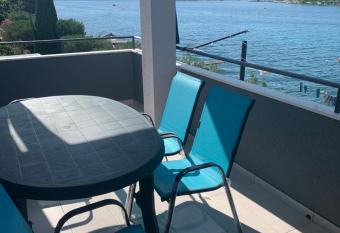 Apartman Magica has Balcony rooms