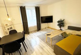 LUXSUS LEJLIGEHD I KBH NV has Balcony rooms