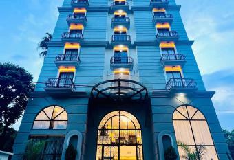 TH BonRoyal Hotel has Balcony rooms