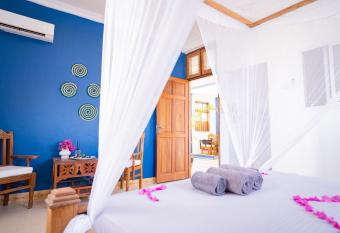 Malindi deluxe apartment 2floor has Balcony rooms
