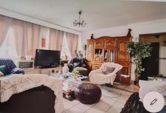 Laila allows 18 year olds to book a room